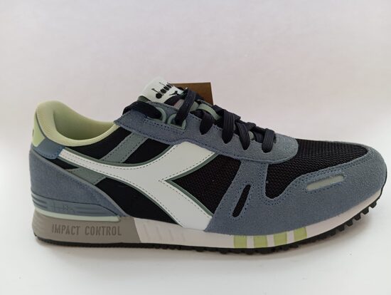 Diadora 42izmērs